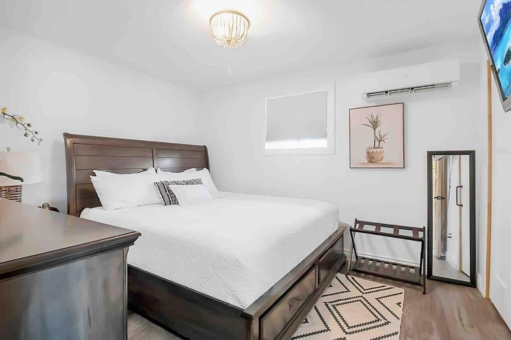 Belle River 2 Bedroom Getaway On The River/Close To Marina מראה חיצוני תמונה